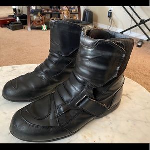 Alpine Stars Black Motorcycle Boots